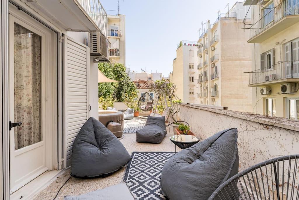 Amazing 3Bdr Apt With Unique Roof Garden In Plaka أثينا المظهر الخارجي الصورة