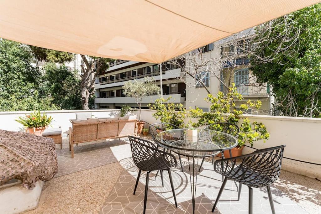 Amazing 3Bdr Apt With Unique Roof Garden In Plaka أثينا المظهر الخارجي الصورة