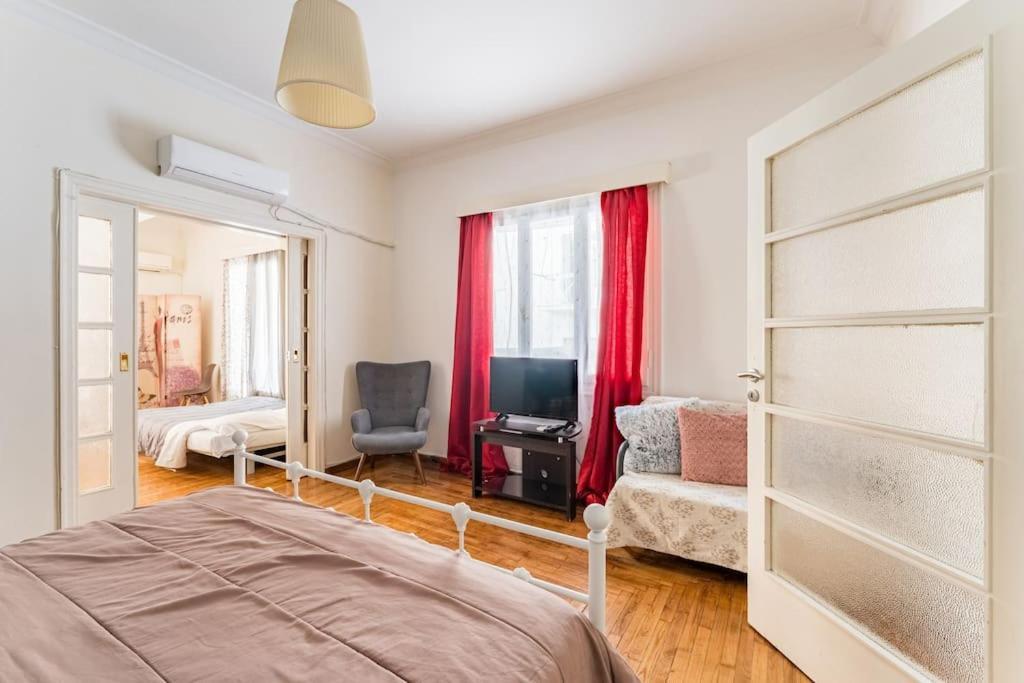 Amazing 3Bdr Apt With Unique Roof Garden In Plaka أثينا المظهر الخارجي الصورة