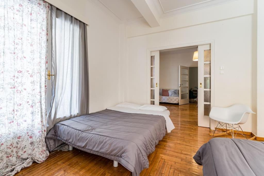 Amazing 3Bdr Apt With Unique Roof Garden In Plaka أثينا المظهر الخارجي الصورة