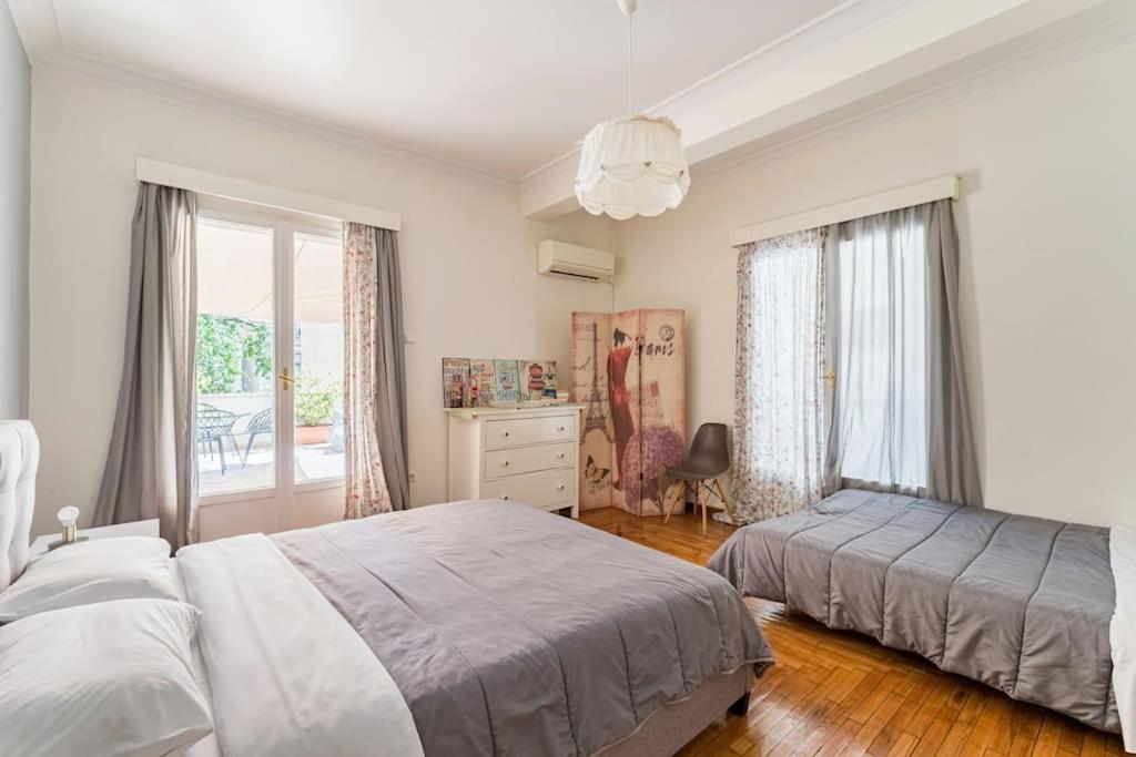 Amazing 3Bdr Apt With Unique Roof Garden In Plaka أثينا المظهر الخارجي الصورة